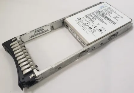 Твердотельный накопитель IBM 200Gb 12Gb/s SAS 2.5” for V7000 Gen2 (00AR482)