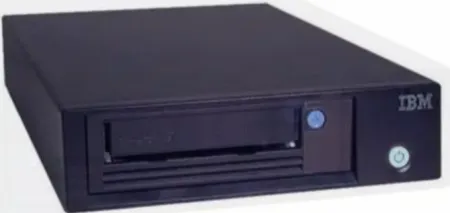 Ленточный накопитель Lenovo LTO7 (00WF769)