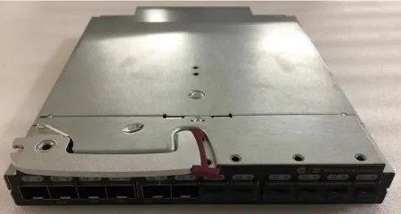 Коммутатор HPE Brocade SAN 16Gb/28 (724425-001)