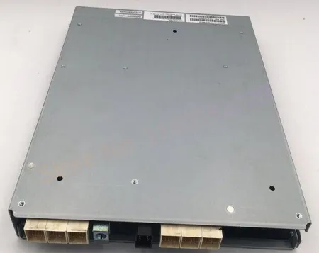 Raid-контроллер IBM STORWIZE V5000 NODE CANISTER W/O BATTERY PACK (00RY384)