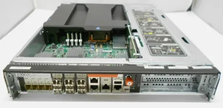 Модуль контроллера Netapp FAS8200 (111-02493)