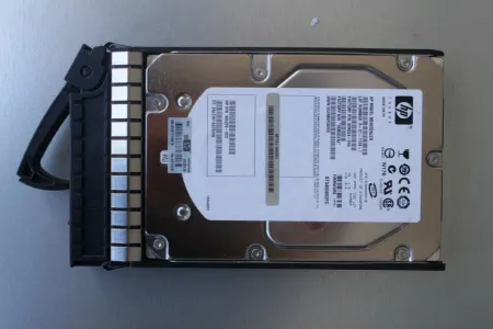 Жесткий диск HP 450Gb 10K FC 3.5'' (BD450DAJZH)